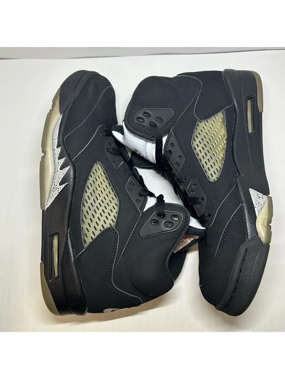 Air Jordan 5 Retro Black Metallic 2016 - Size 7.5 - (845035-003)